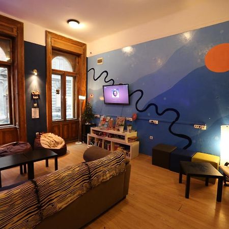 Meander Hostel Budapešť Exteriér fotografie